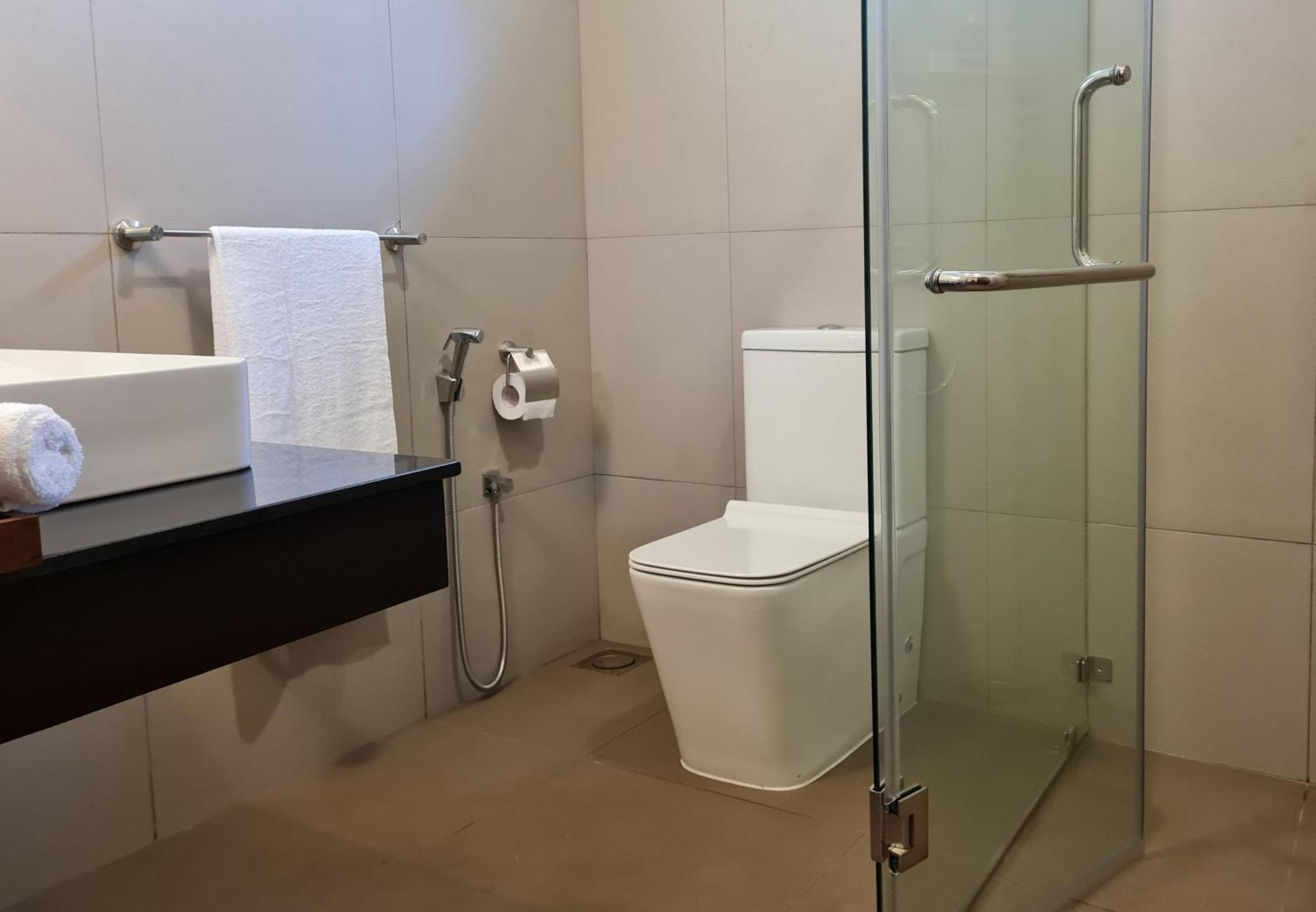 City Oasis 66 Negombo Ngoại thất bức ảnh